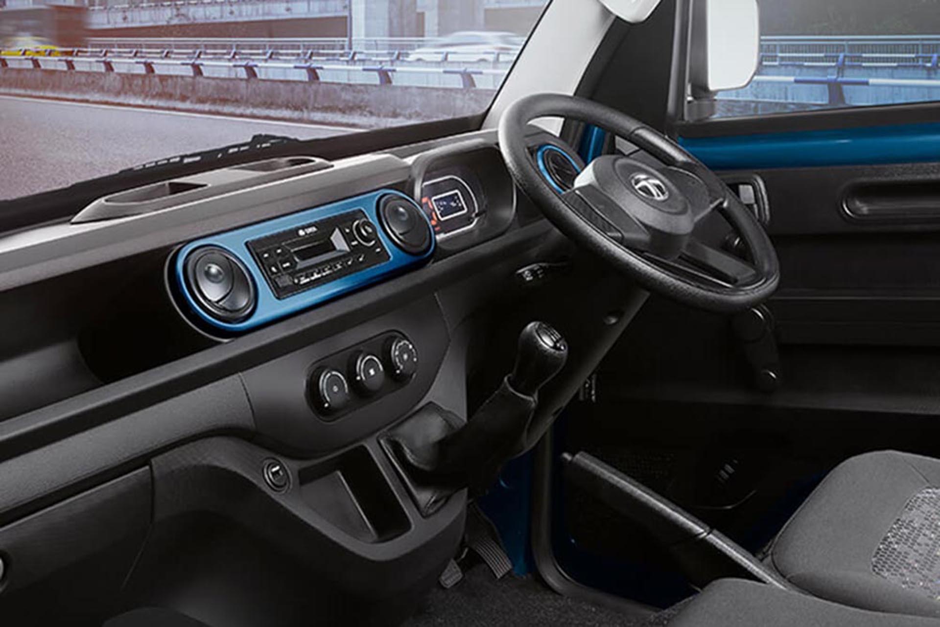 v20ac interior (2)